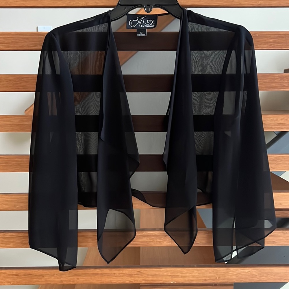 Alex Evenings size M black evening shawl